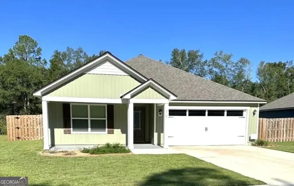 212 Michaels Way, Bainbridge