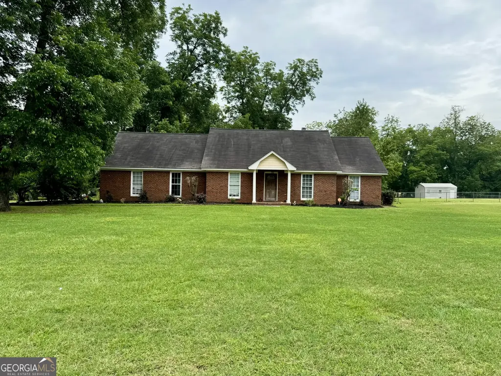 104 Winchester Drive, Leesburg