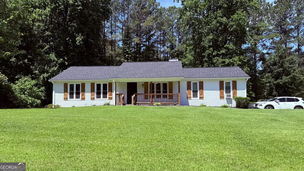 88 Hollyberry Court, Dallas