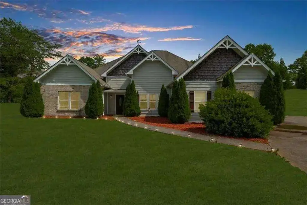 79 Hampton Hills Lane, Cleveland