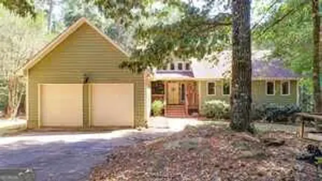 334 Mccurry Road, Stockbridge
