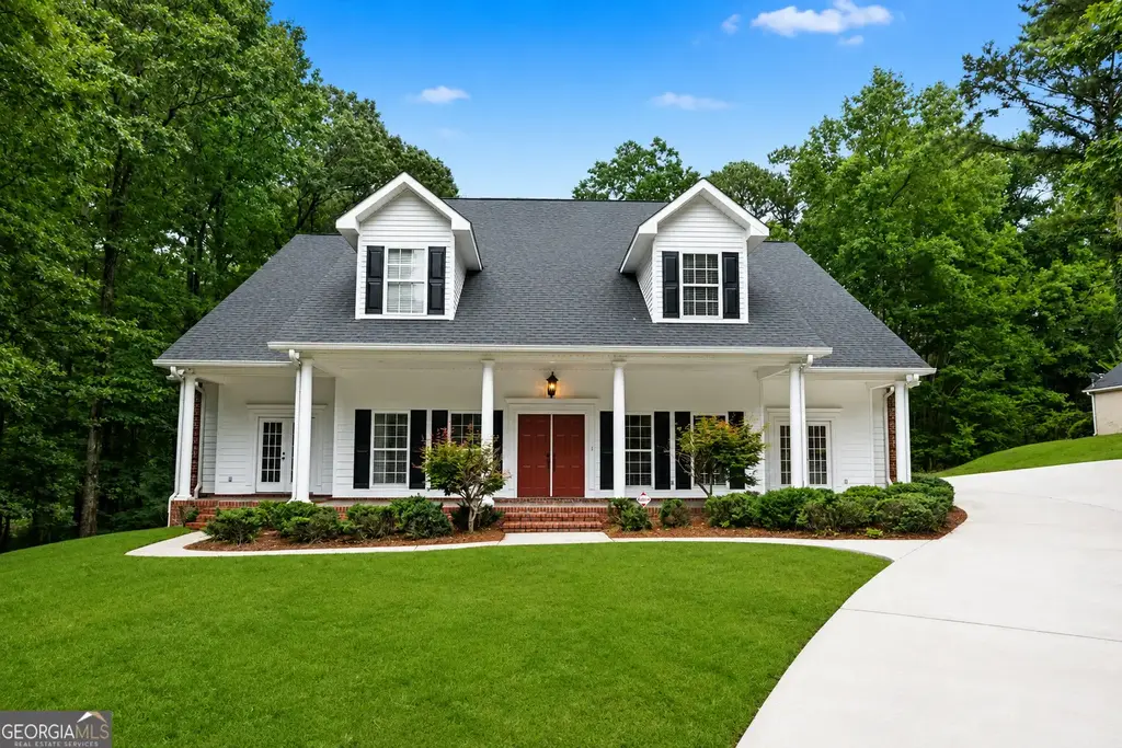 107 Cameron Pointe Drive, Lagrange