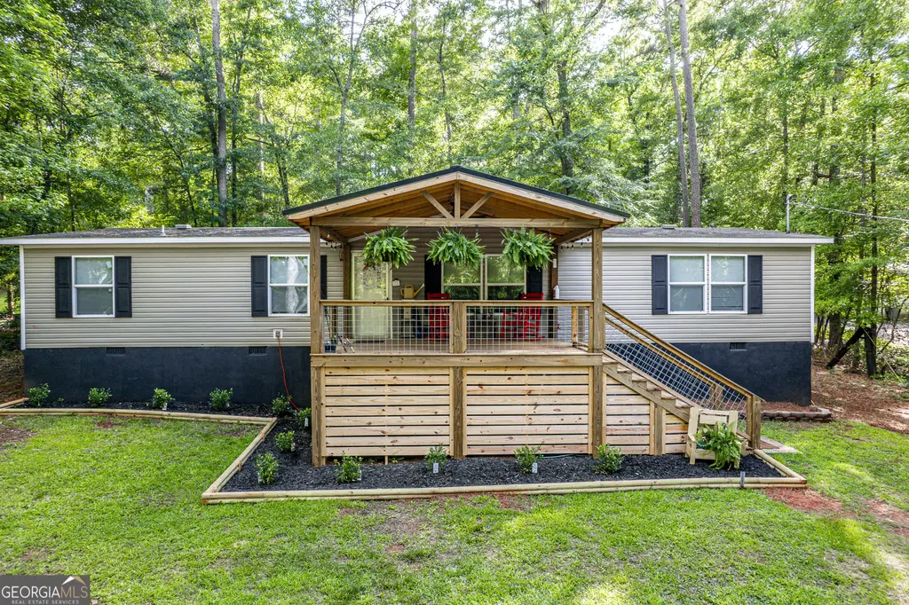 401 Possum Point Drive, Eatonton