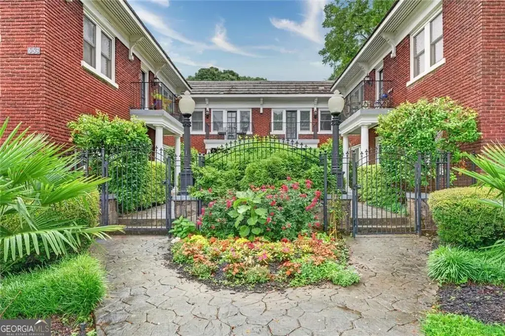 653 Bonaventure Avenue Ne 5, Atlanta