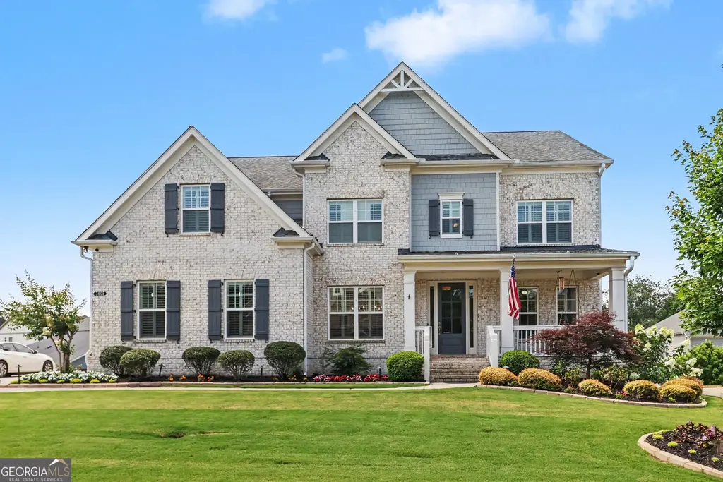 3605 Valleyway Road, Cumming