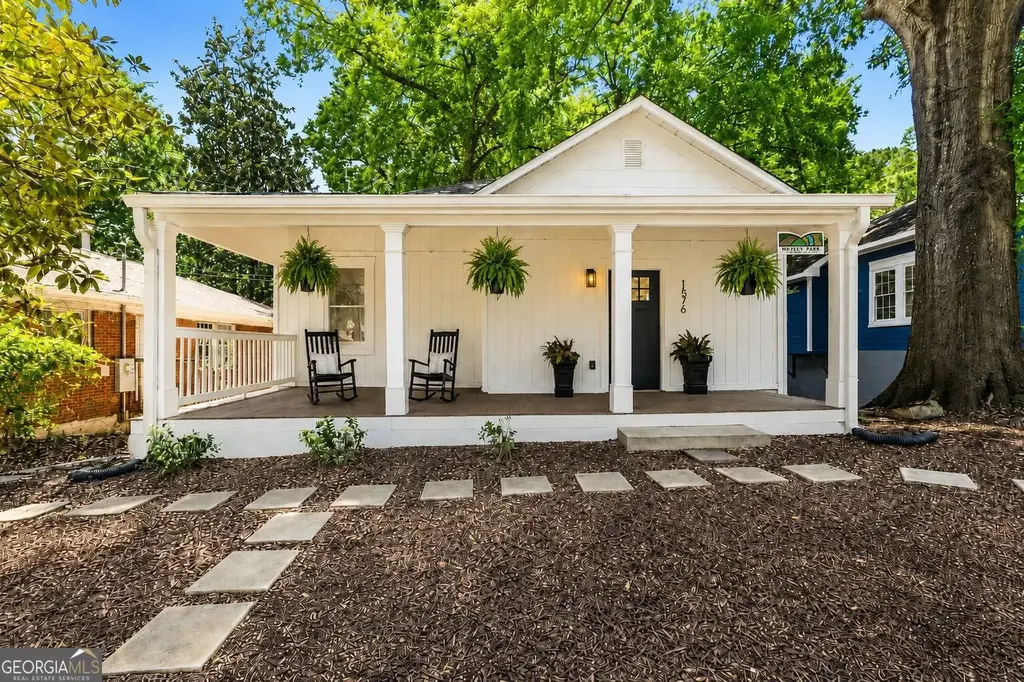 1576 Elixir Avenue Sw, Atlanta