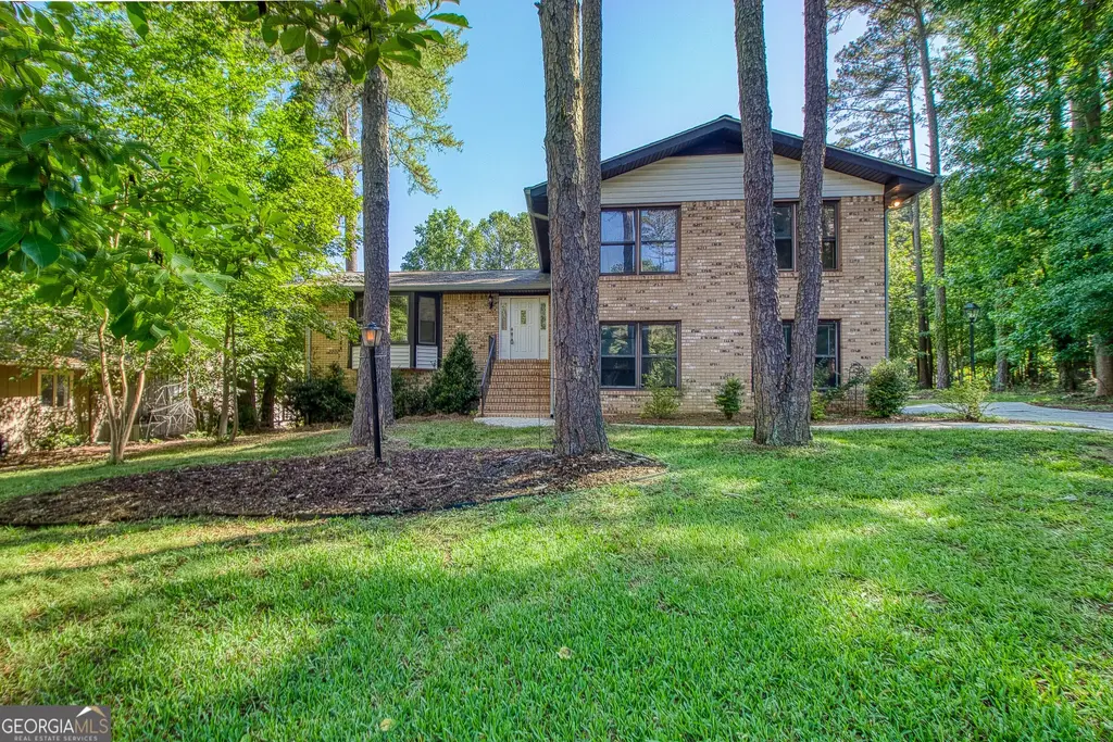 108 Tuliptree Terrace, Peachtree City