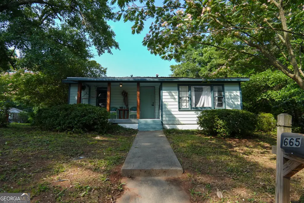 665 Branch Street, Athens