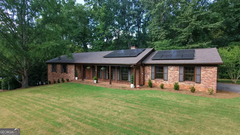 750 Glenwood Drive, Athens