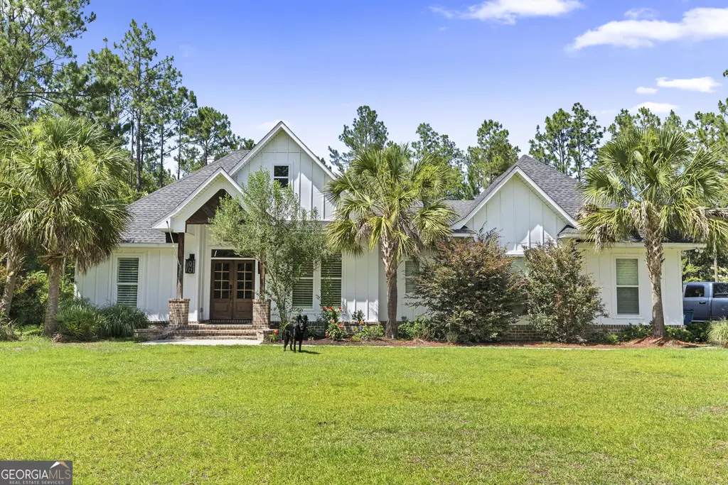 13 N Eagle Drive, Jesup