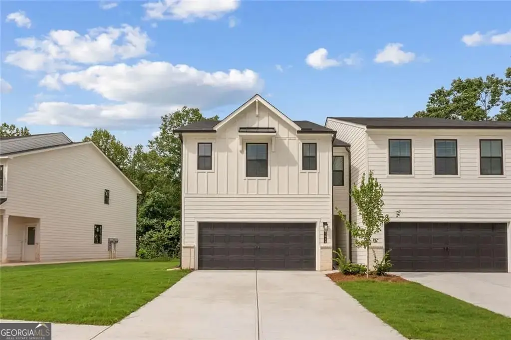 7513 Clover Lane 121, Flowery Branch