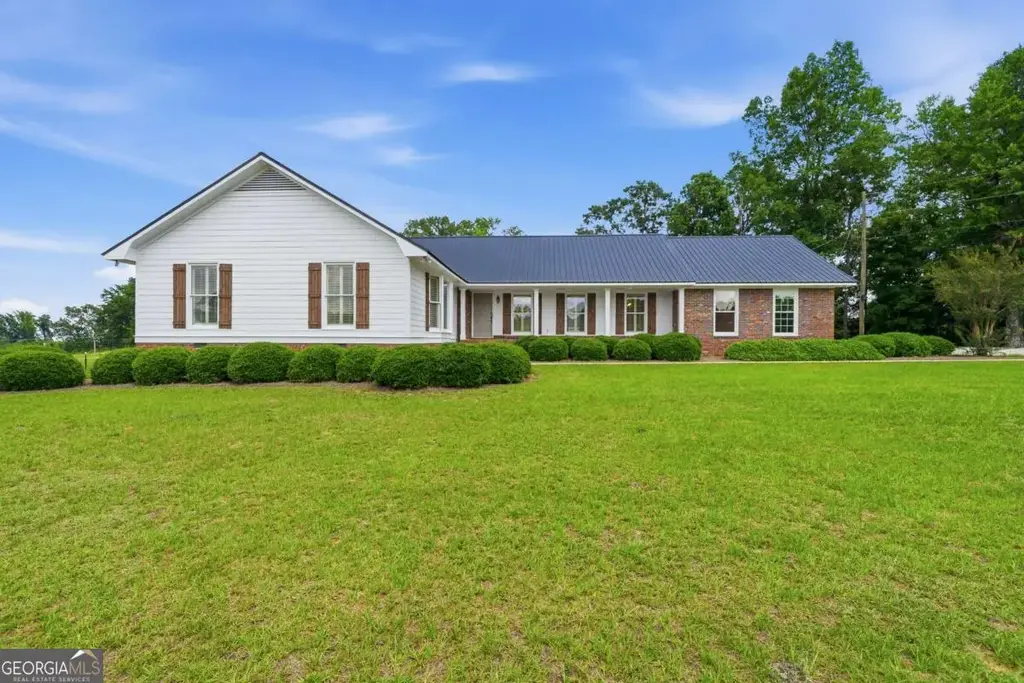 390 Dedrick Road, Mcintyre