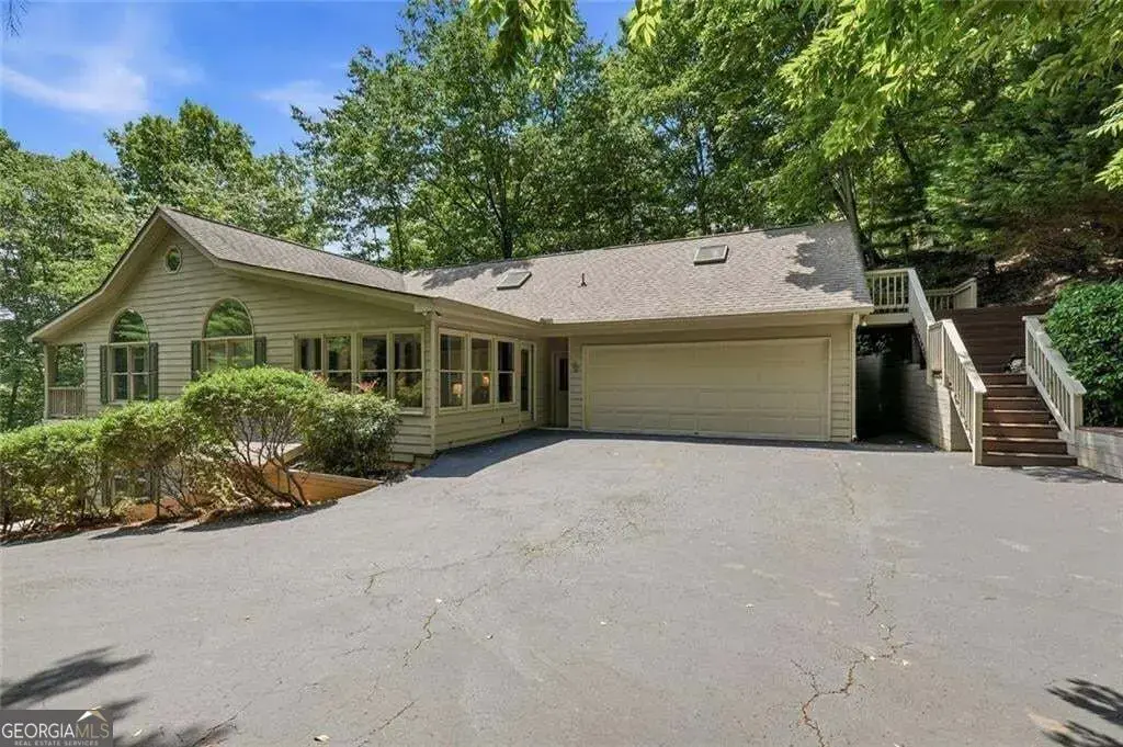 1121 Woodland Trace, Jasper