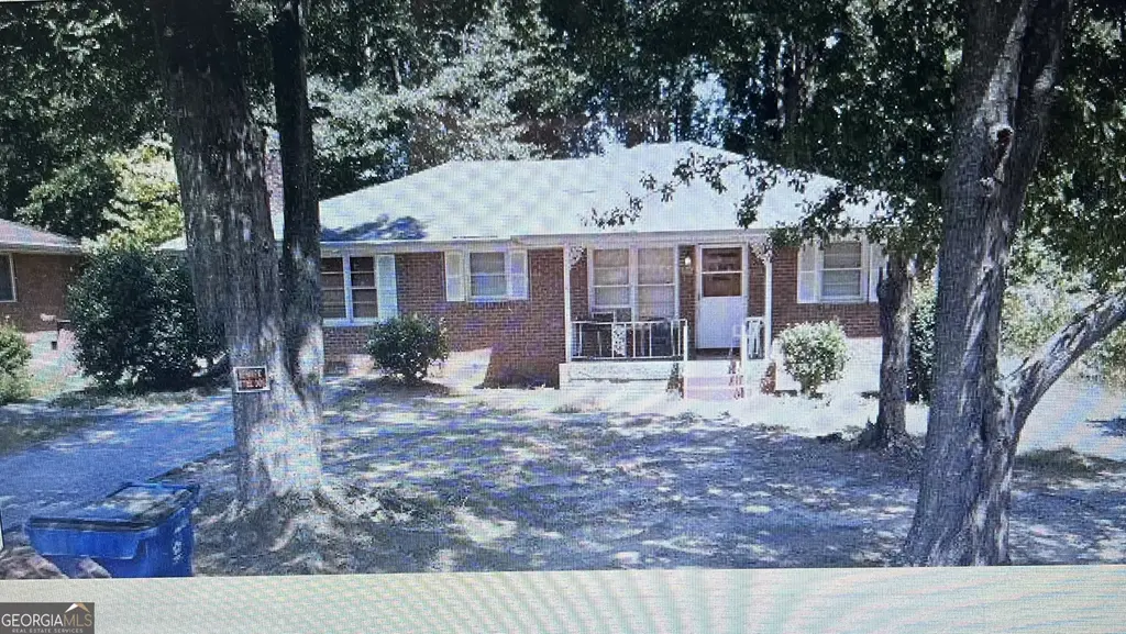 6842 E Sherwood Drive, Riverdale