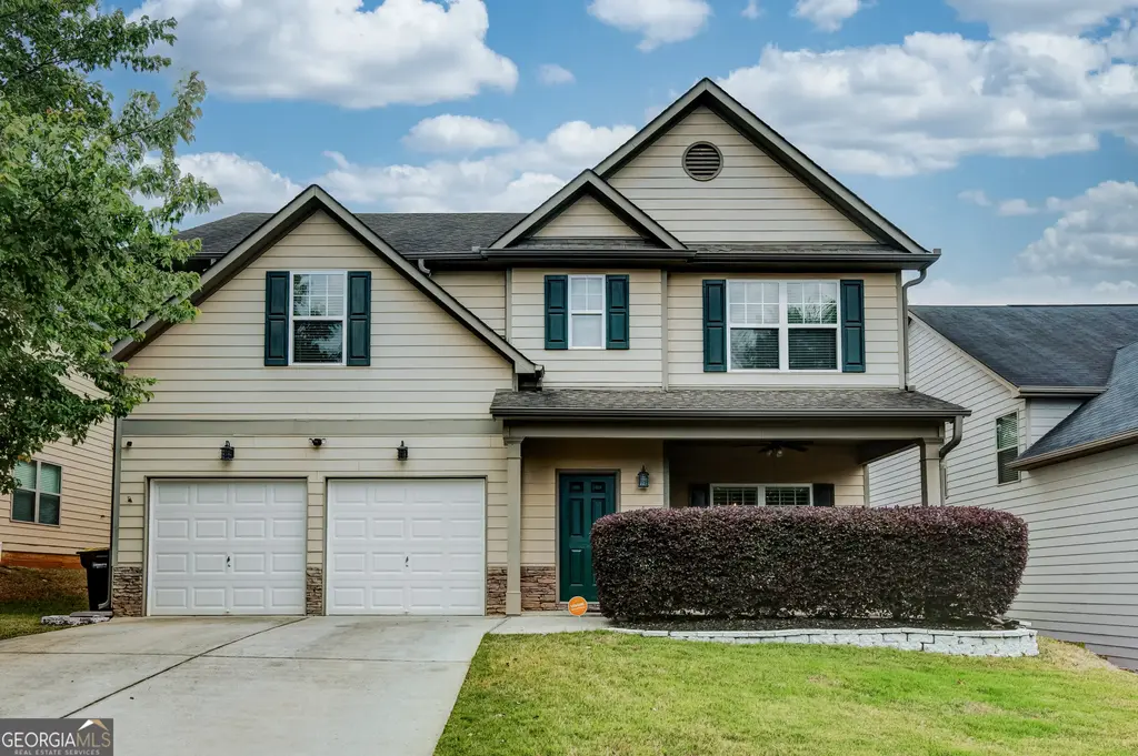 195 Scenic Hills Drive, Newnan