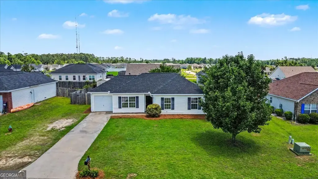 9012 Whispering Pines Boulevard, Statesboro
