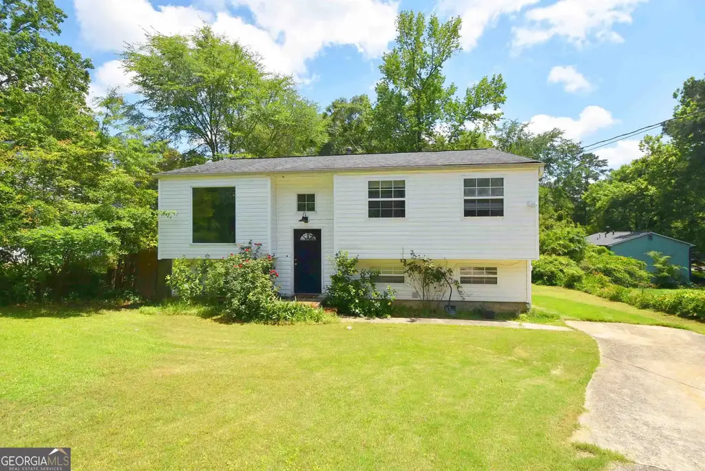 119 Kings Ridge Drive, Peachtree City