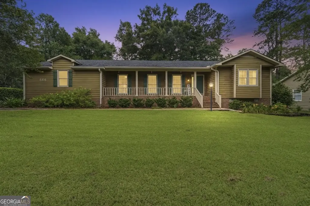 668 Summerwind Drive, Macon