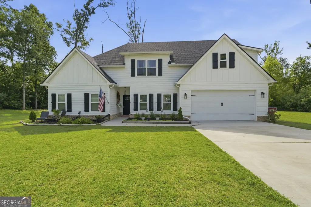 221 Diamond Place, Gray