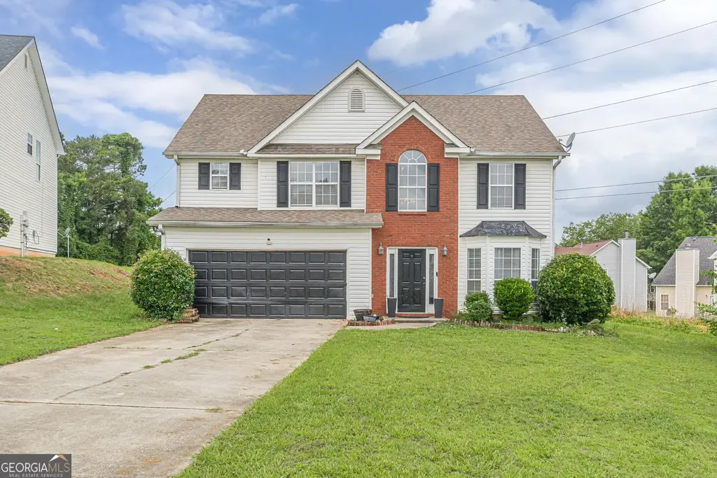 576 Ransom Way, Stockbridge