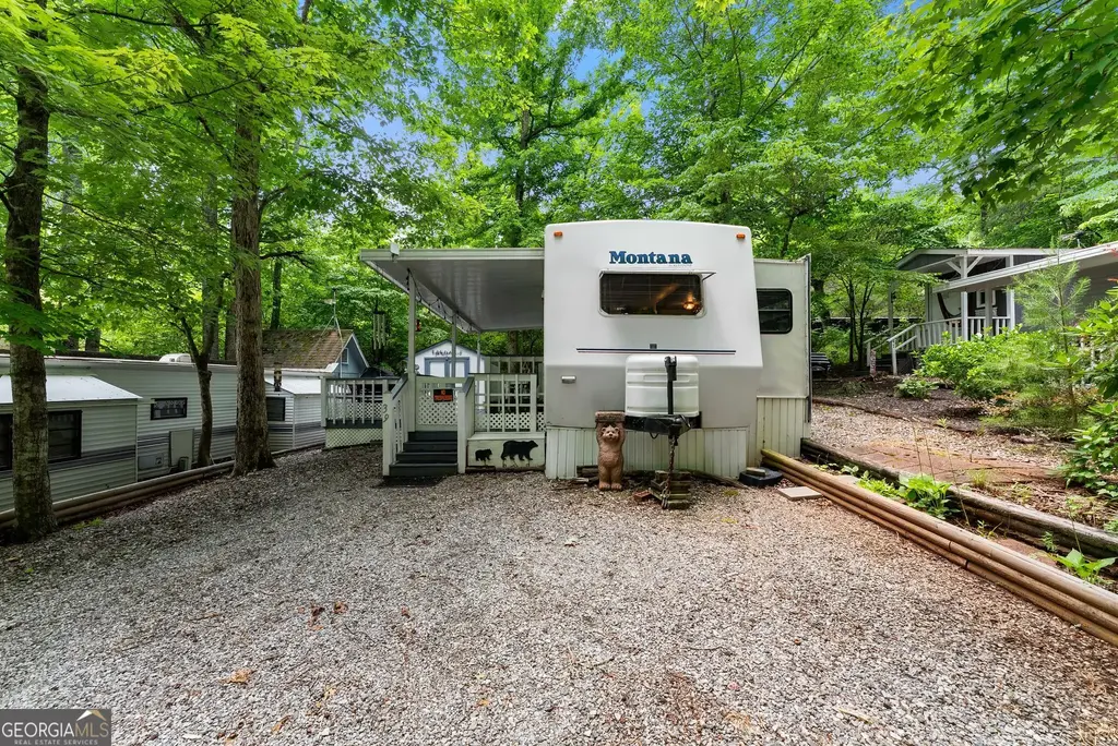 39 Terrace Circle, Cleveland