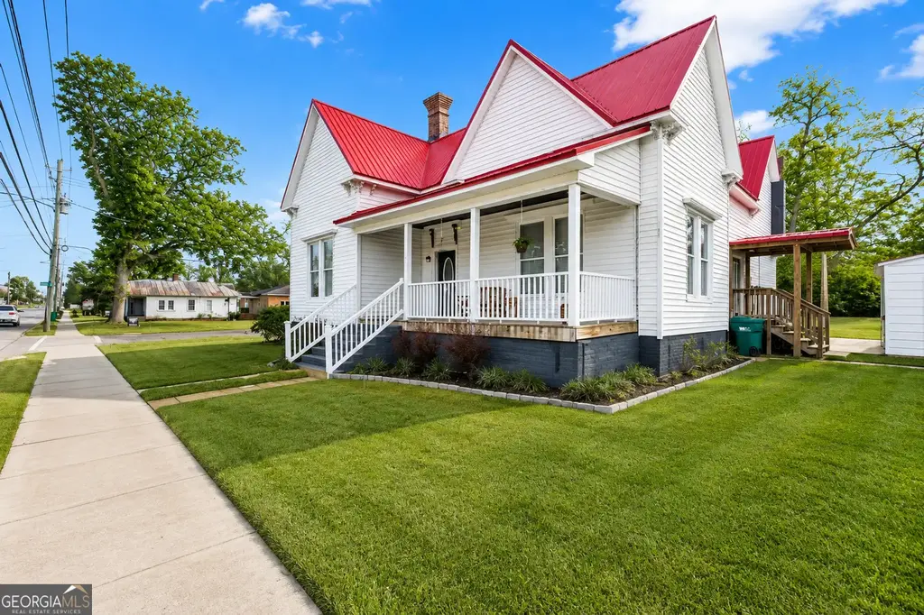 169 W Dykes Street, Cochran