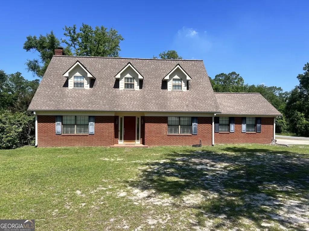 906 Mcallister Drive, Vidalia
