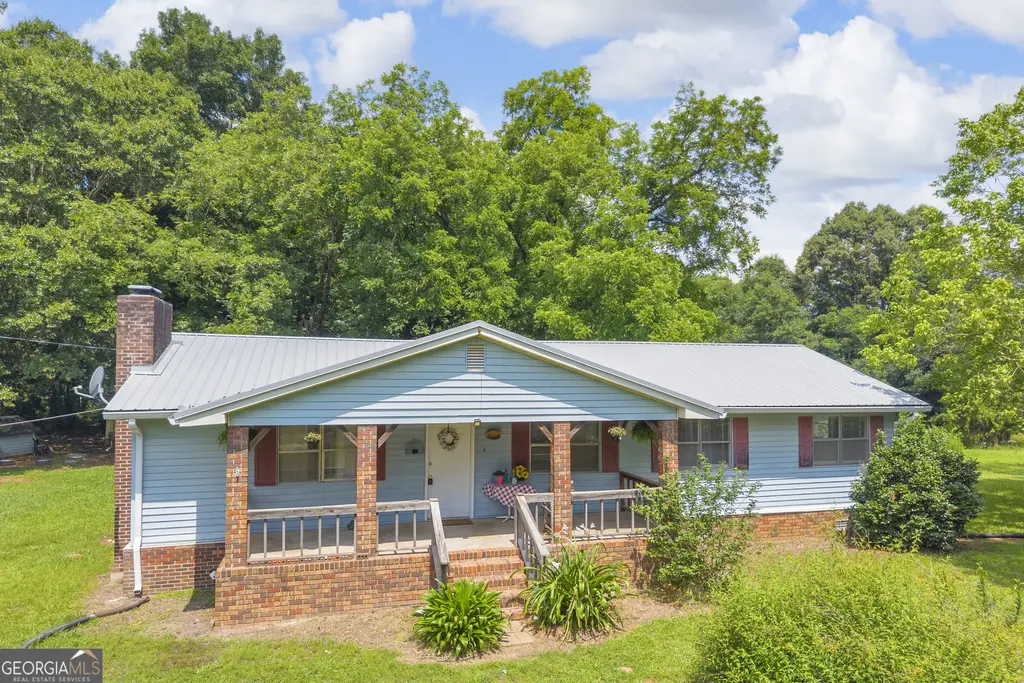89 New House Road, Canon