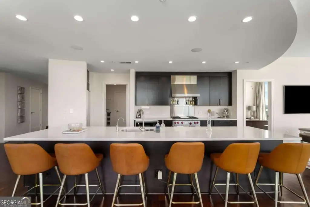 3325 Piedmont Road Ne 2006, Atlanta