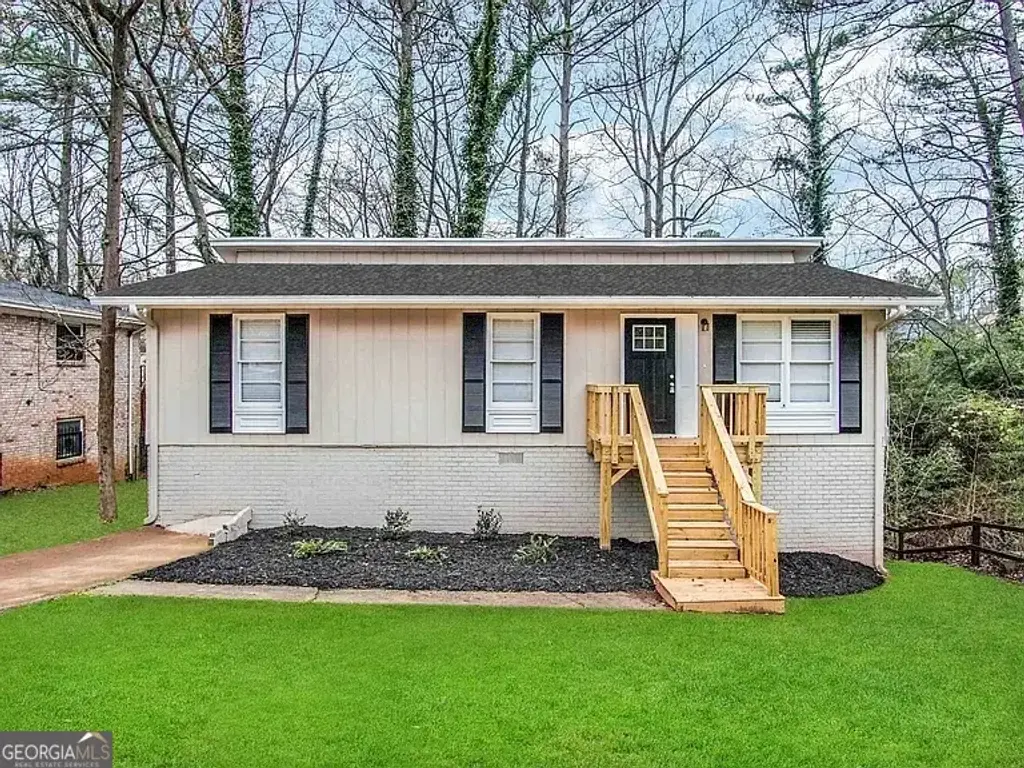 4055 Lindsey Drive, Decatur