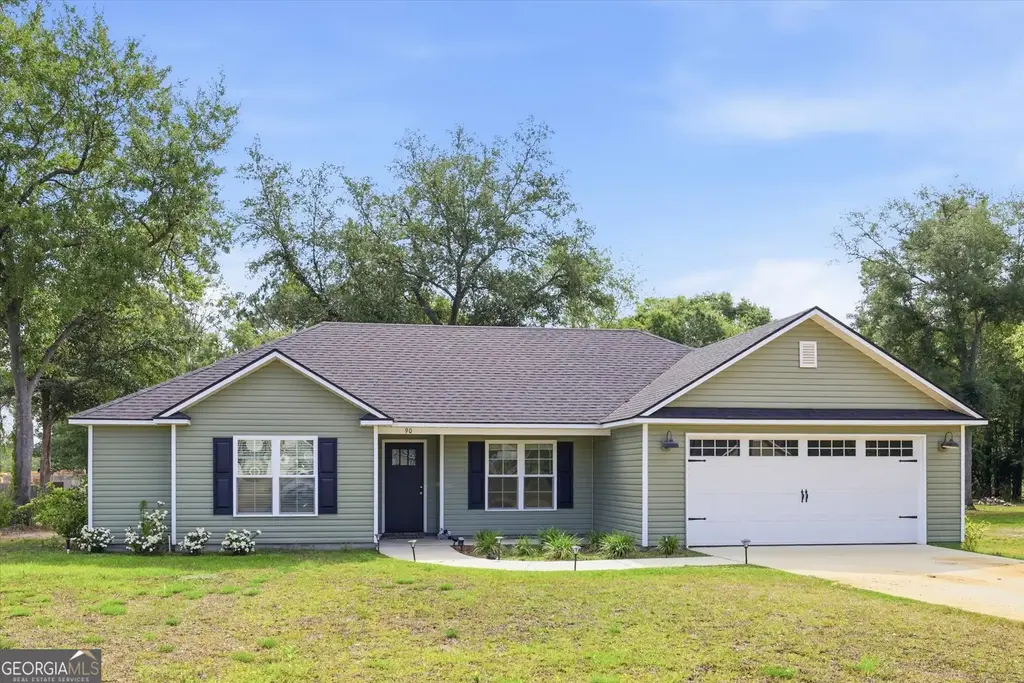 90 Trail Of Hawk Road, Quitman