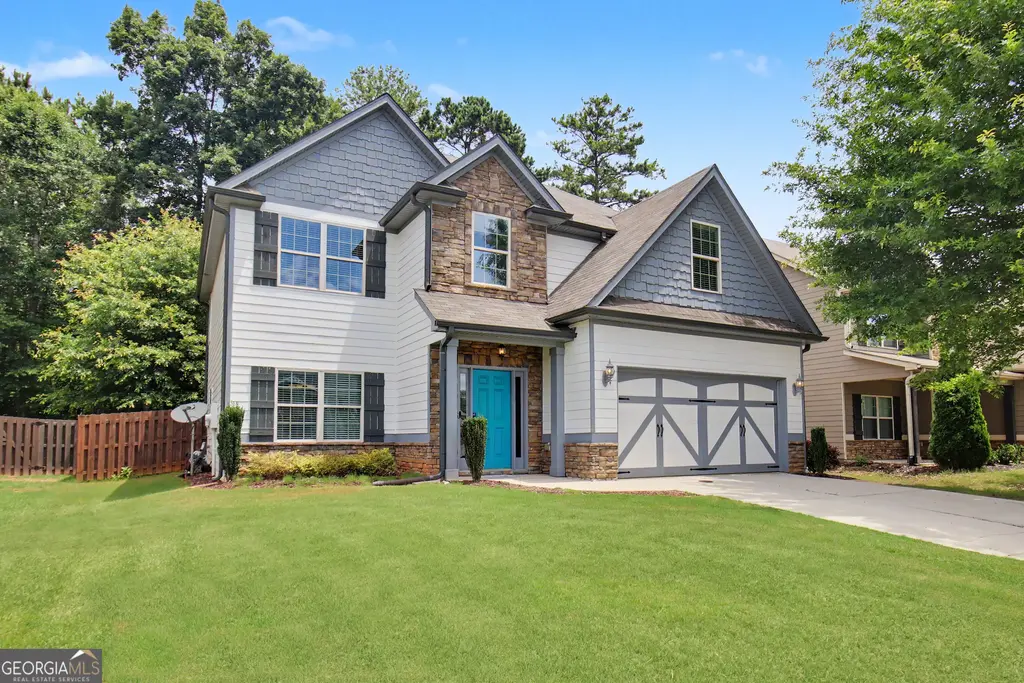 329 Briandwood Drive, Newnan