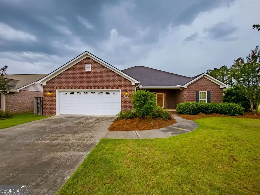 536 Osprey Circle, Tifton