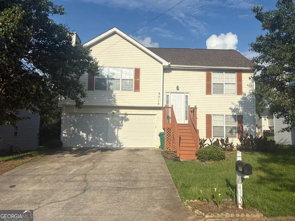 4312 Ward Bluff Drive, Ellenwood