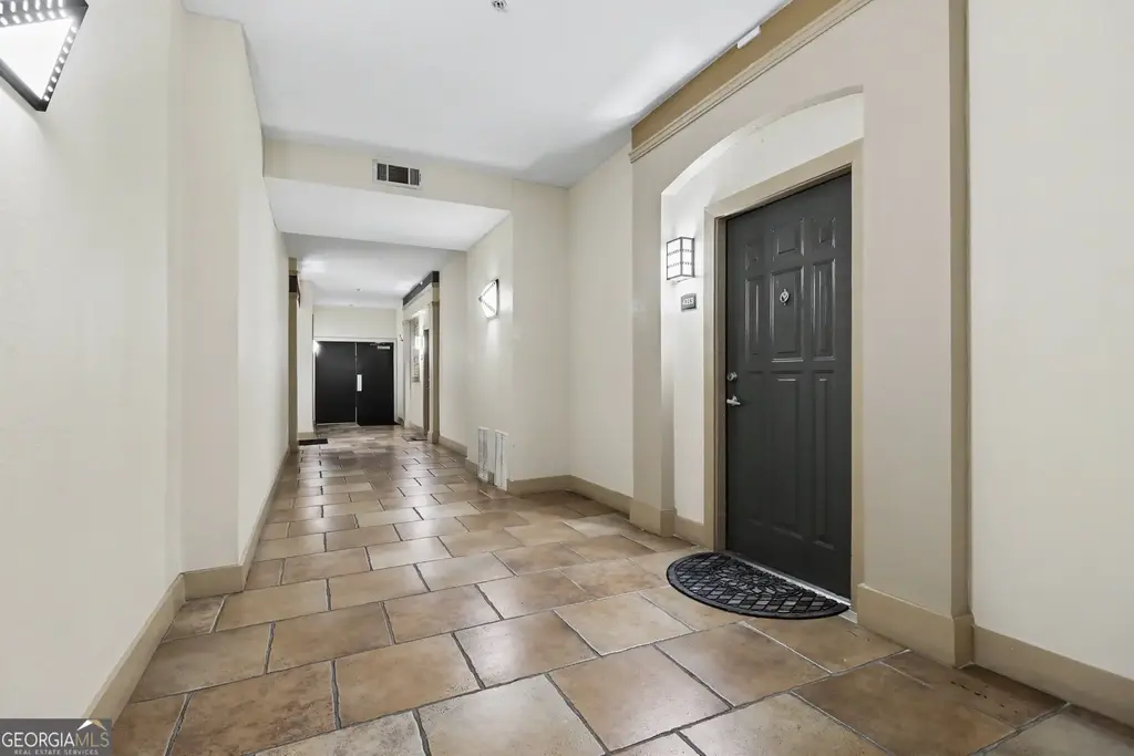 10 Perimeter Summit Boulevard Ne 4213, Atlanta
