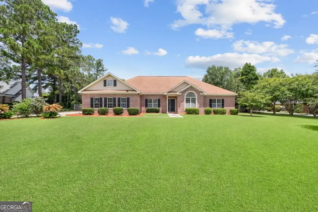 1005 Chase Court, Statesboro