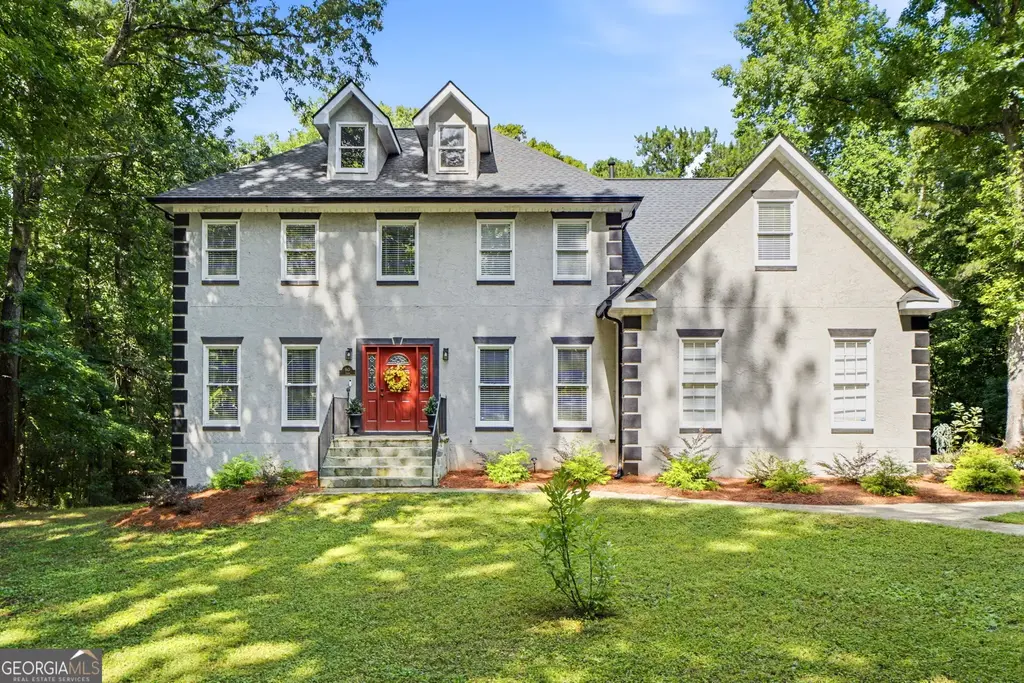 80 Allie Drive, McDonough