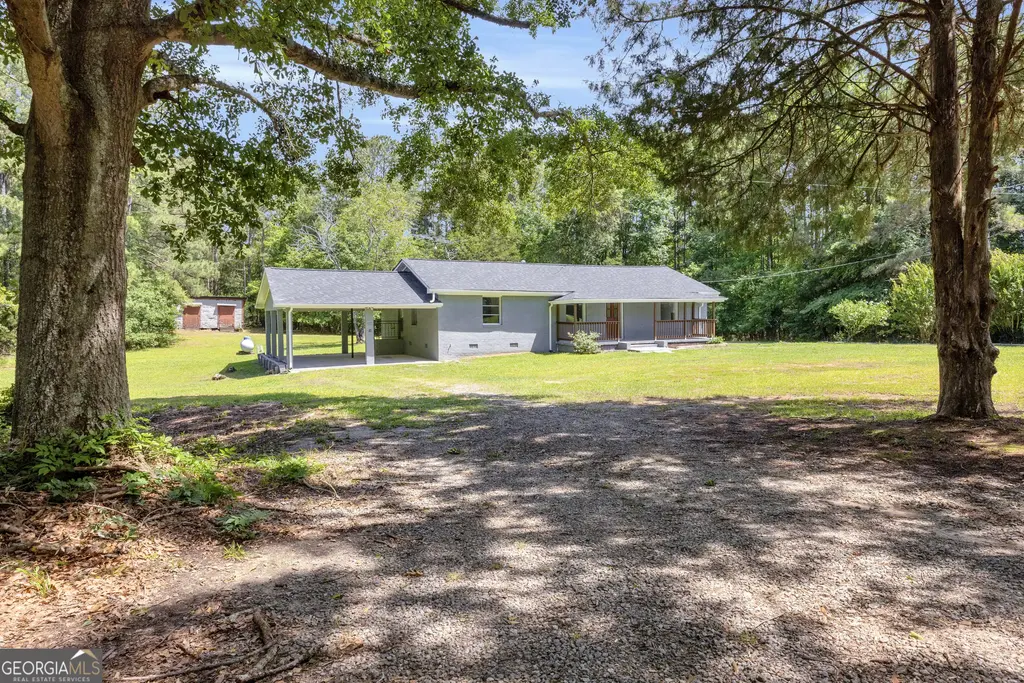 56 Lexington Carlton Road, Lexington