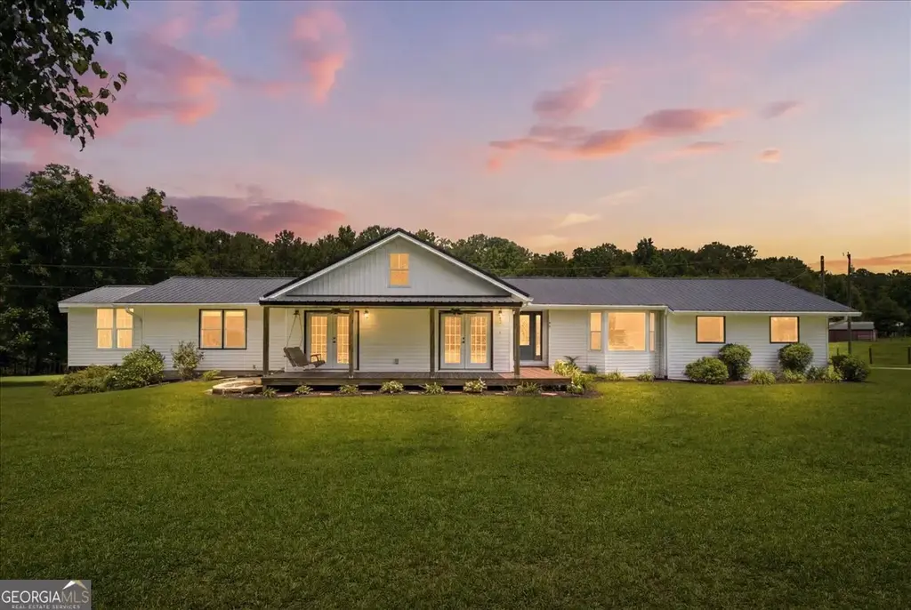 330 Sandy Lake Circle, Fayetteville
