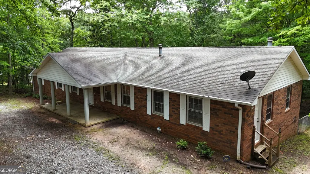 240 Bent Oak Drive, Cornelia