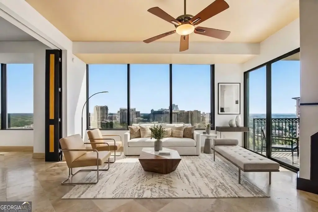 2828 Peachtree Road Nw 2402, Atlanta