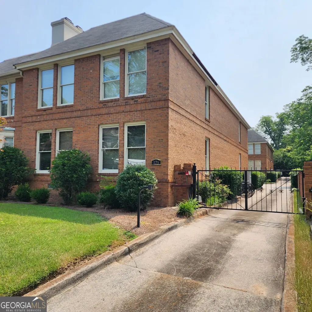 175 Corbin Avenue Apt B, Macon