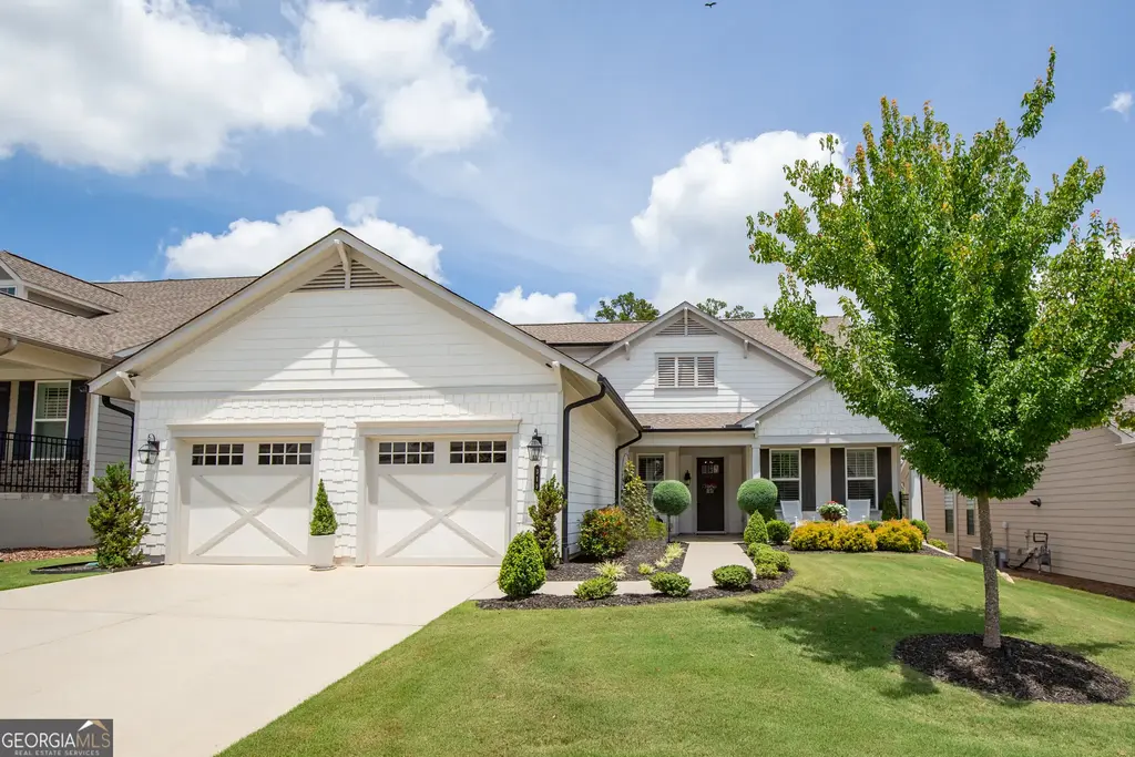 319 Erie Point, Hoschton