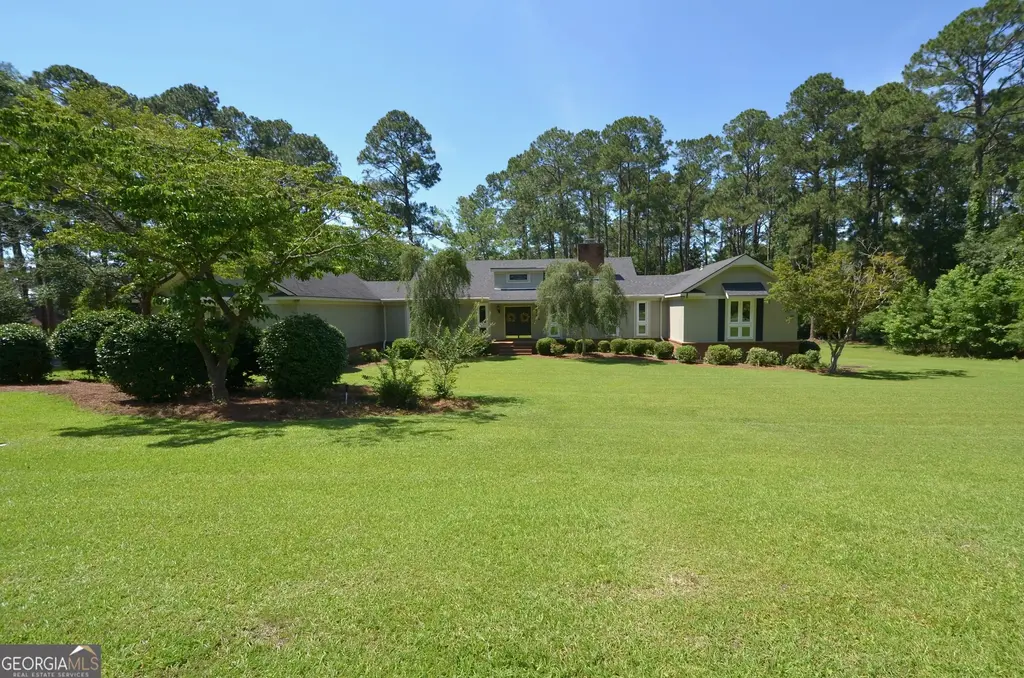 1214 7th Avenue, Eastman