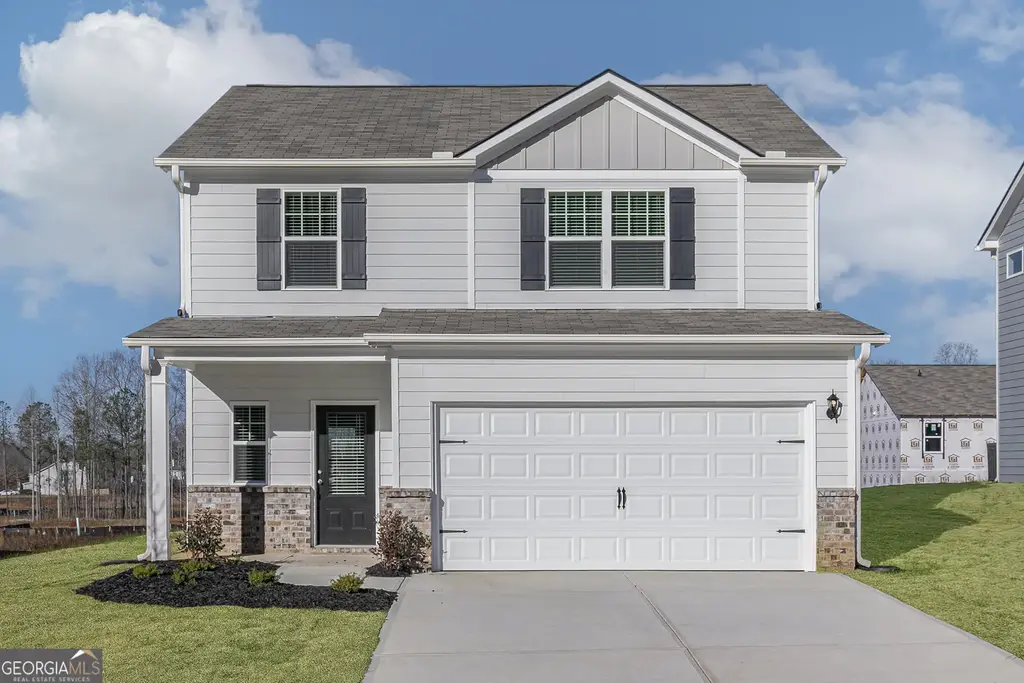 305 Collins Place, Villa Rica
