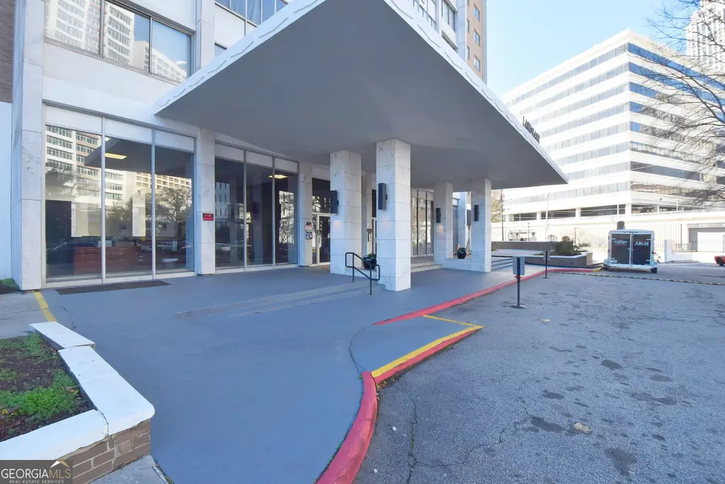 215 Ne Piedmont Avenue Ne 2202, Atlanta