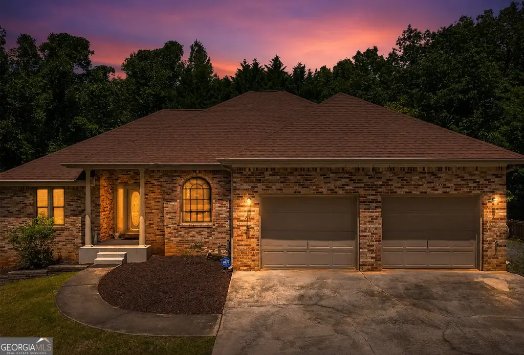 160 Quail Ridge Drive, Cleveland