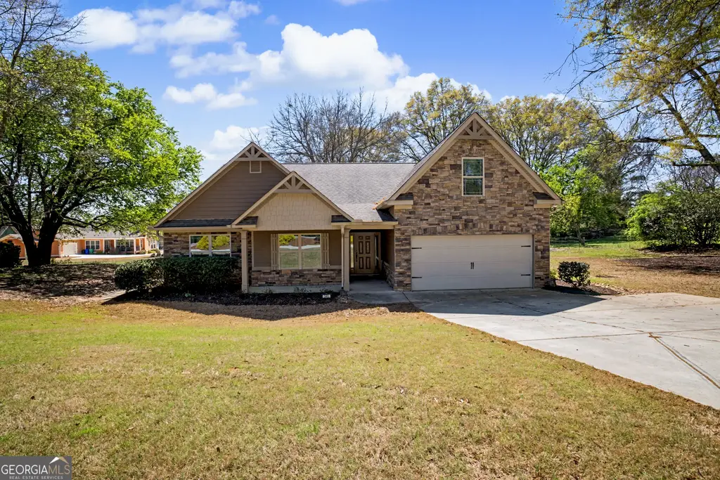 340 Grady Avenue, Fayetteville
