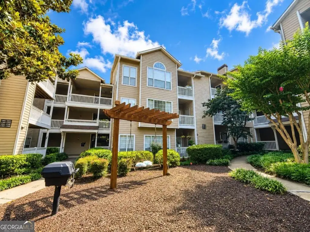 1250 Parkwood Circle Se 1312, Atlanta