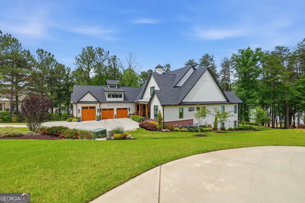 1198 N Edgewater Trail, Toccoa